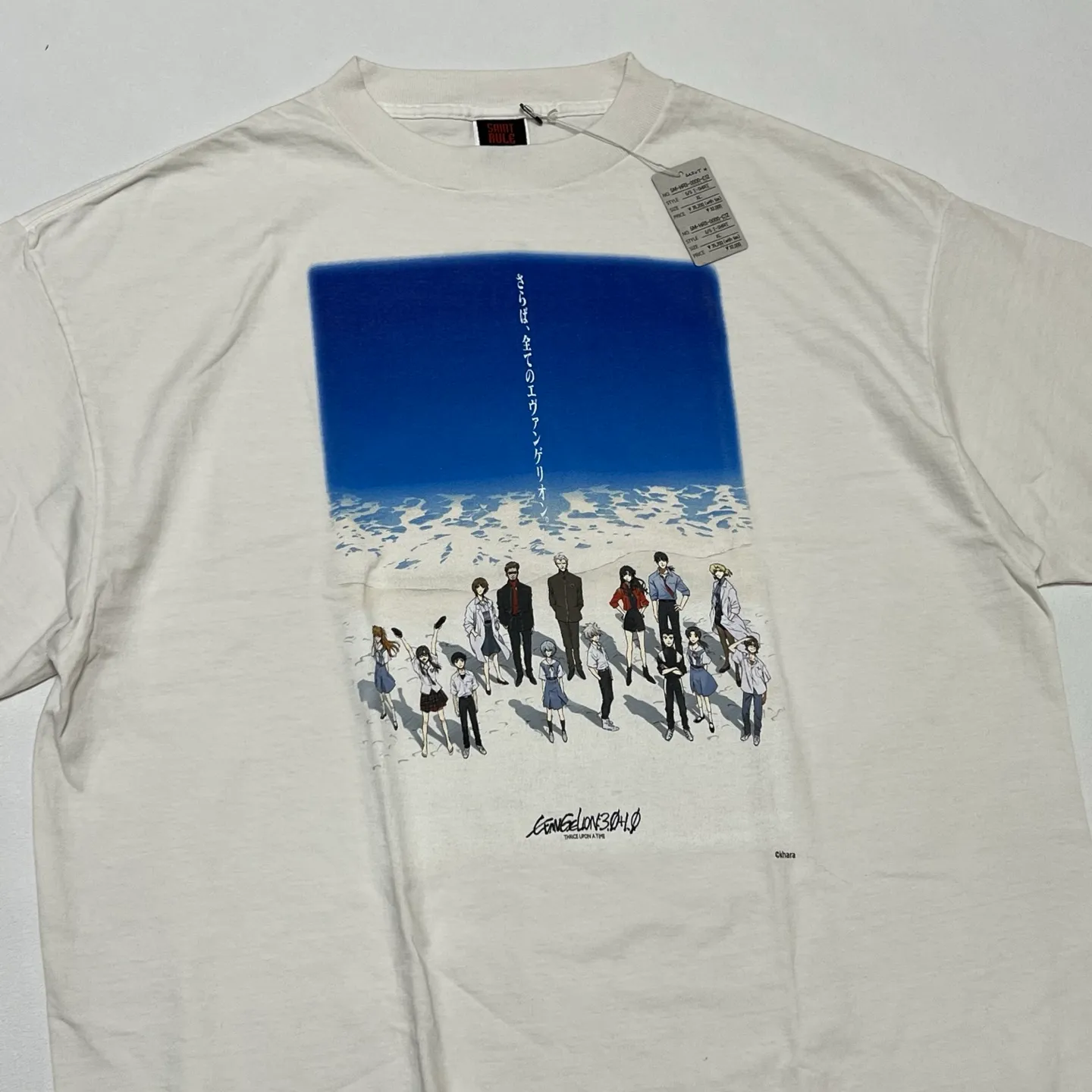SAINT Mxxxxxx × EVENGELION × GEEKS RULE EV_SS TEE/BLUE/WHT Three-party co-branded Neon Genesis Evangelion co-branded TEE off-white S-XL Made of original OE yarn tube weaving without side seams to distinguish the width of the fabric Original consistent co-branded label/co-branded wash mark/little angel anti-counterfeiting label Top-notch printing technology Repeated pattern making, closely following the original details